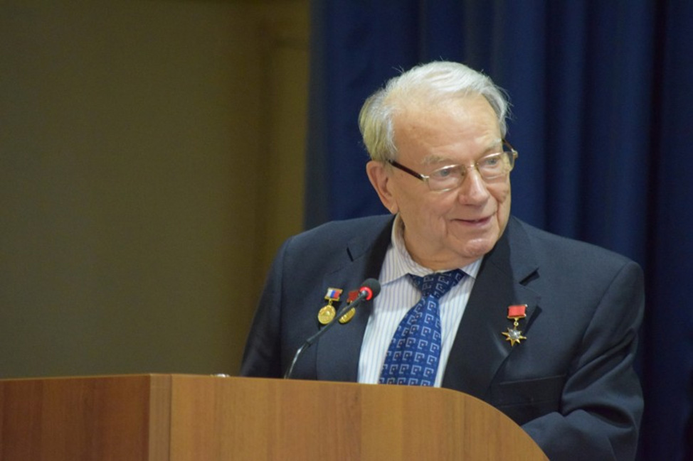 Президент РАЕН О.Л. Кузнецов